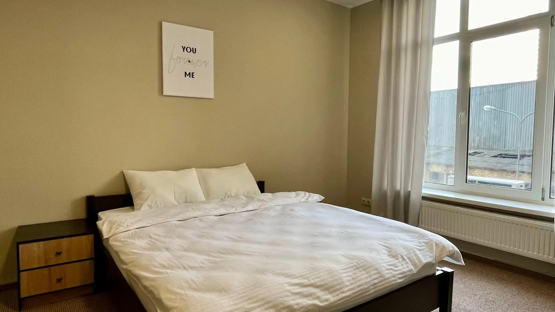Apartment 4Room Hostel Kyiv Ukraine